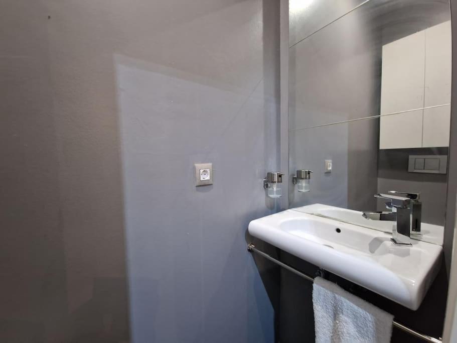 Exclusivo De Diseno Centro Matahacas Bajo Apartament